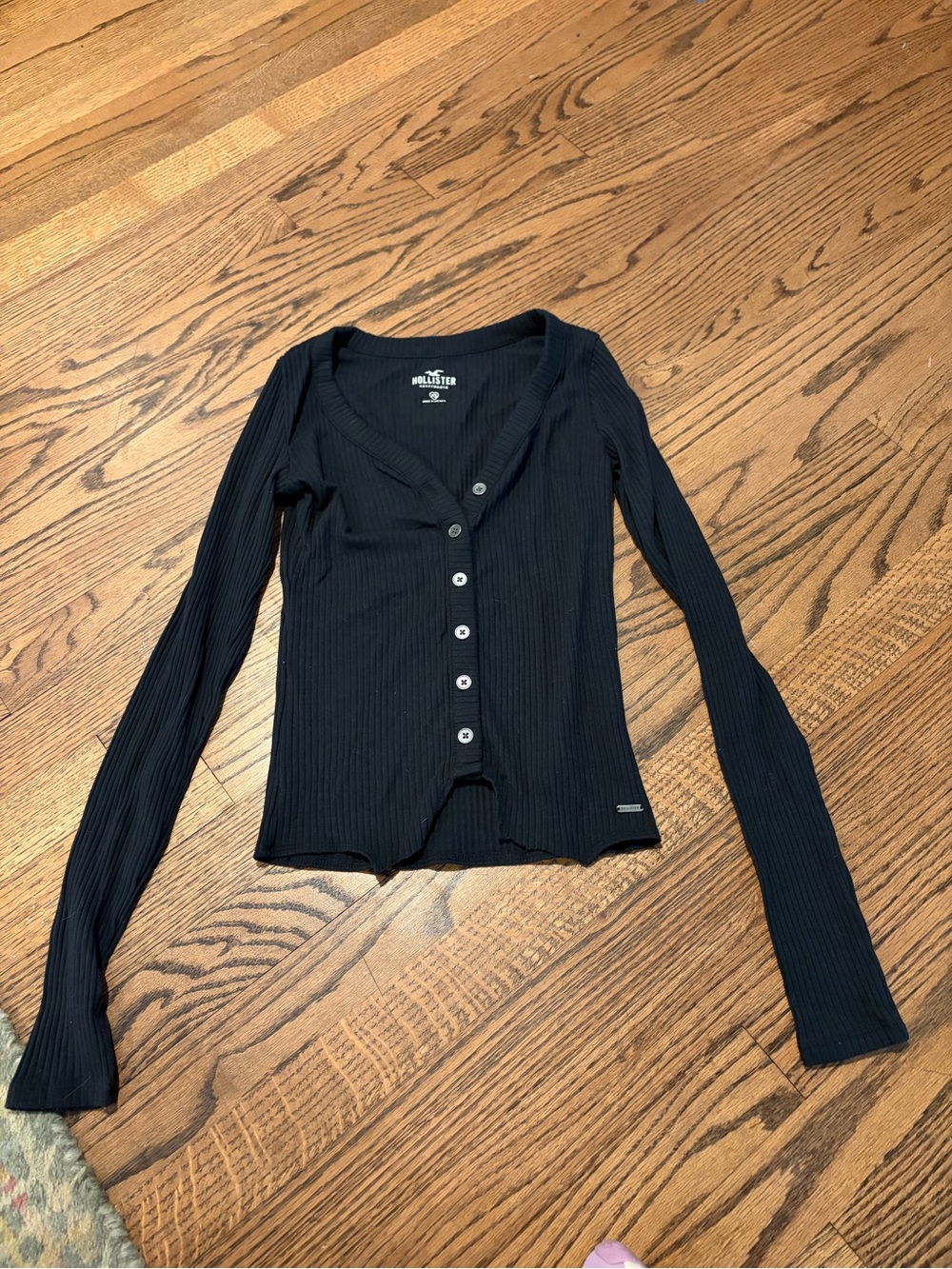 Hollister Black Ribbed Button-Front Long Sleeve Top
